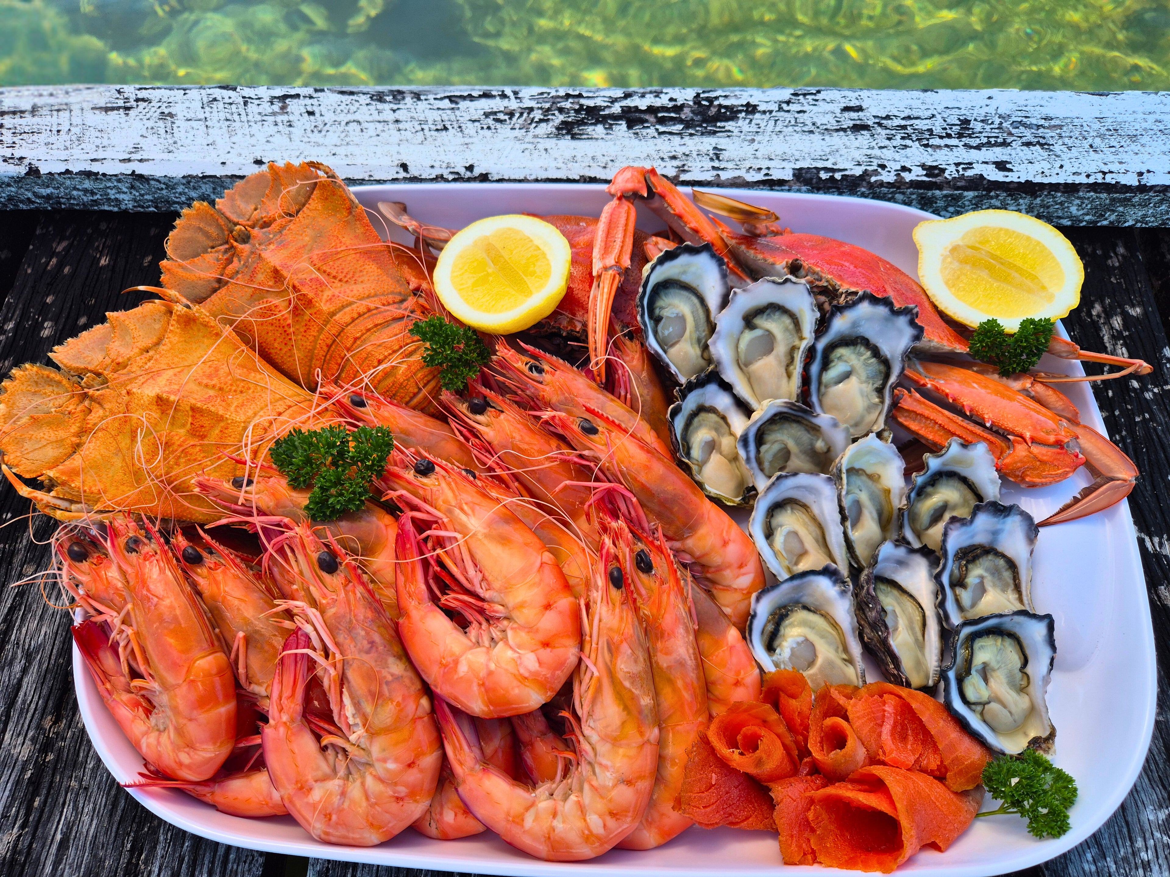 $150 Cold Seafood Christmas Hamper